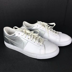 NIKE Pedro Lourenco Sneakers LE White Silver